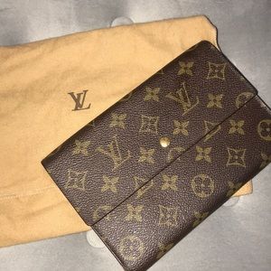 Authentic Louis Vuitton Wallet